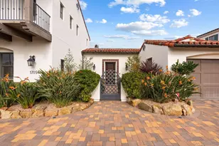 17051 San Antonio Rose Ct, San Diego, CA 92127 - Photo 2