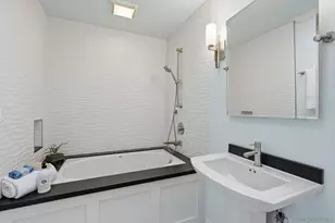 2742 Glasgow Dr, Carlsbad, CA 92010 - Photo 36
