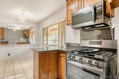  7832 Hunthaven Rd, San Diego, CA 92114 - Photo 10