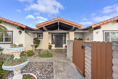  1918 Odell Cir, Vista, CA 92084 - Photo 2