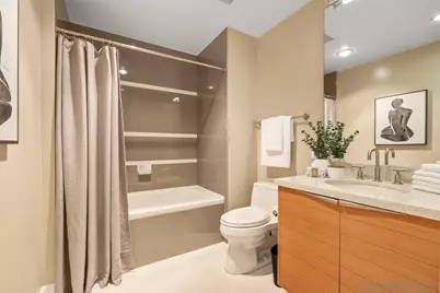  1325 Pacific Hwy #706, San Diego, CA 92101 - Photo 22