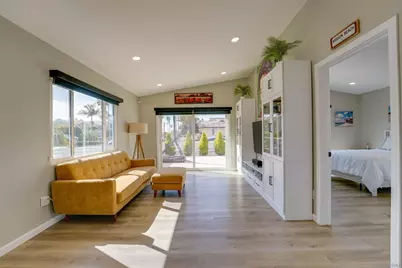  1404 Thomas Ave, San Diego, CA 92109 - Photo 12