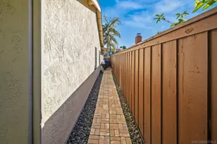 4694 Leathers St, San Diego, CA 92117 - Photo 36