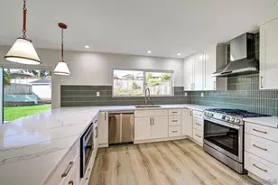 2802 Cowley Way, San Diego, CA 92110 - Photo 4