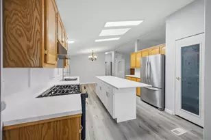450 E Bradley Ave, El Cajon, CA 92021 - Photo 2