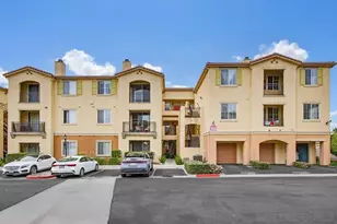 3830 Elijah Ct, San Diego, CA 92130 - Photo 2