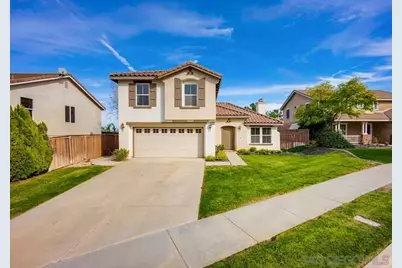  31938 Honeysuckle, Lake Elsinore, CA 92532 - Photo 2