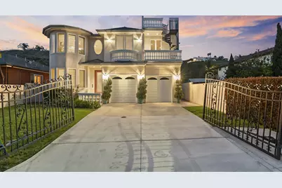  1028 Van Nuys St, San Diego, CA 92109 - Photo 54