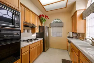 750 Breeze Hill Rd, Vista, CA 92081 - Photo 16