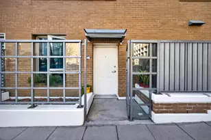 300 W Beech St, San Diego, CA 92101 - Photo 10