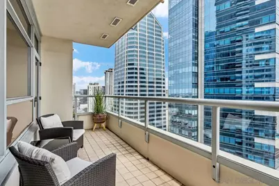  700 W E St #1905, San Diego, CA 92101 - Photo 26