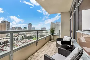 700 W E St, San Diego, CA 92101 - Photo 24
