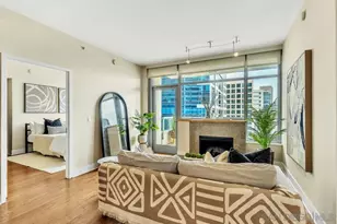 700 W E St, San Diego, CA 92101 - Photo 12