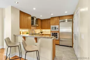 700 W E St, San Diego, CA 92101 - Photo 6