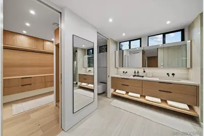  7376 Fay Ave, La Jolla, CA 92037 - Photo 28