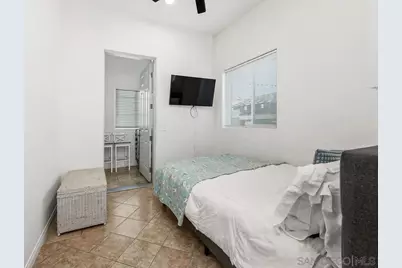  714-16 York Ct, San Diego, CA 92109 - Photo 14