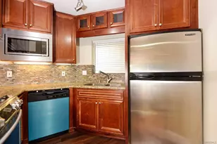 7509 Draper Ave, La Jolla, CA 92037 - Photo 8