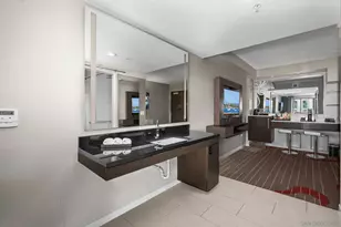 207 Fifth Ave, San Diego, CA 92101 - Photo 12