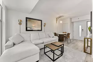 425 W Beech St, San Diego, CA 92101 - Photo 4