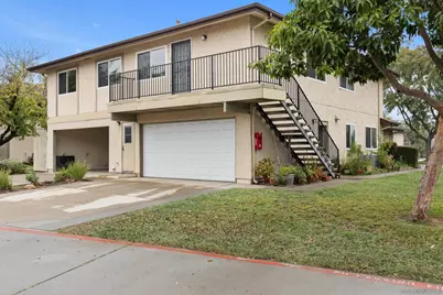  9855 Mission Greens Ct #4, Santee, CA 92071 - Photo 2