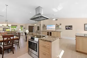 1693 Honeysuckle Ct, Encinitas, CA 92024 - Photo 28