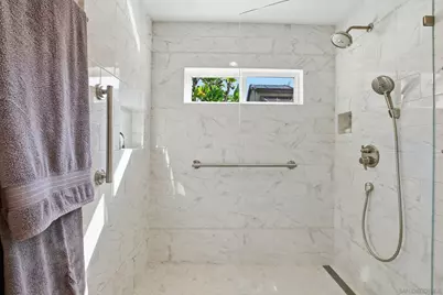  1693 Honeysuckle Ct, Encinitas, CA 92024 - Photo 48