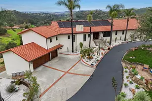 29509 Hoxie Ranch Rd, Vista, CA 92084 - Photo 1