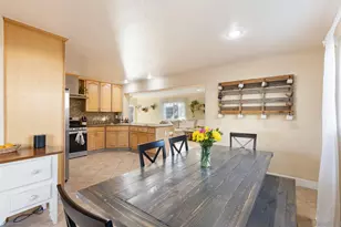 3346 Mt Acadia Blvd, San Diego, CA 92111 - Photo 16