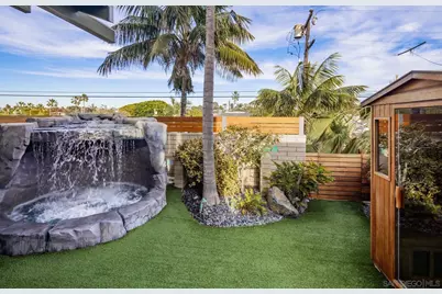  330 Neptune Ave, Encinitas, CA 92024 - Photo 16