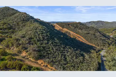  555 Calle Jardin #1, Temecula, CA 92590 - Photo 16