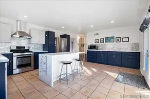 10853 Westonhill Dr, San Diego, CA 92126 - Photo 6