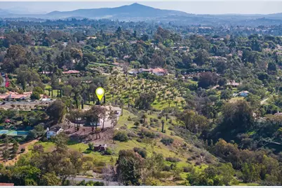  18024 Avenida Alondra, Rancho Santa Fe, CA 92067 - Photo 8