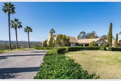  18024 Avenida Alondra, Rancho Santa Fe, CA 92067 - Photo 14