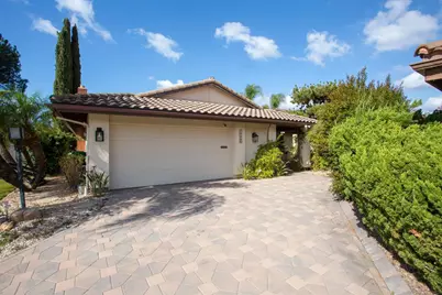  17547 Plaza Karena, San Diego, CA 92128 - Photo 8