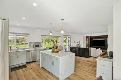  17547 Plaza Karena, San Diego, CA 92128 - Photo 18
