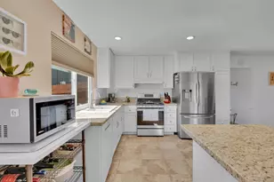 10851 Sandy Hook Rd, San Diego, CA 92126 - Photo 8