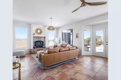  57388 Manzaniata Drive, Yucca Valley, CA 92284 - Photo 8