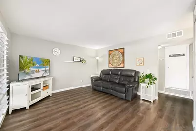  11450 Cabela Pl, San Diego, CA 92127 - Photo 8