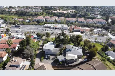  702-704 E Vista Way, Vista, CA 92084 - Photo 28