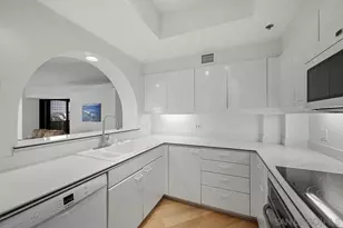 100 Harbor Dr, San Diego, CA 92101 - Photo 16