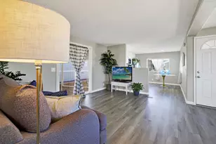 245 W Bobier Dr, Vista, CA 92083 - Photo 20