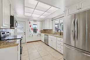 203 D St, Ramona, CA 92065 - Photo 8