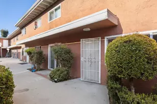 1060 E Washington Ave, Escondido, CA 92025 - Photo 1