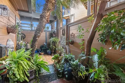  4011 Layang Layang Cir #F, Carlsbad, CA 92008 - Photo 6