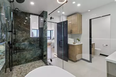  700 Front St #1402, San Diego, CA 92101 - Photo 30