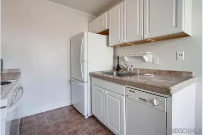 8628 Via Mallorca #D, La Jolla, CA 92037 - Photo 16