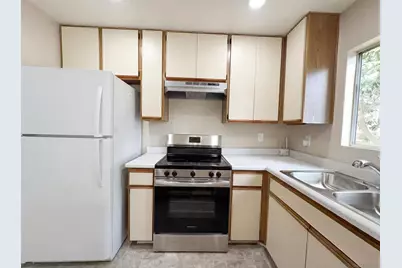  11231 Avenida De Los Lobos #H, San Diego, CA 92127 - Photo 8