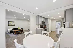 8870 Caminito Primavera, La Jolla, CA 92037 - Photo 14