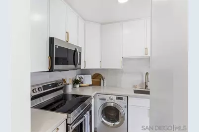  4750 Noyes St #204, San Diego, CA 92109 - Photo 2