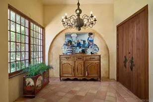 6525 Lago Lindo, Rancho Santa Fe, CA 92067 - Photo 14